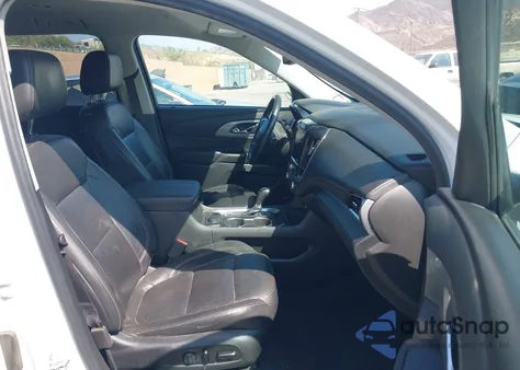 2020 Chevrolet Traverse Fwd Lt Leather z USA, uszkodzony, nr VIN 1GNERHKW6LJ116353